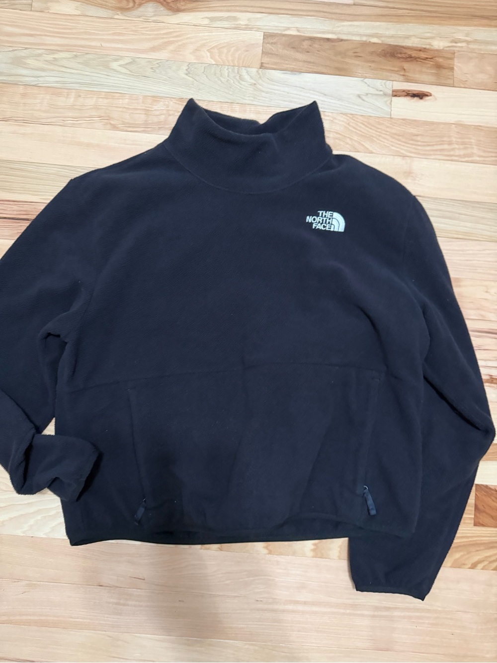 The North Face Women's Black Turtleneck Fleece Pullover